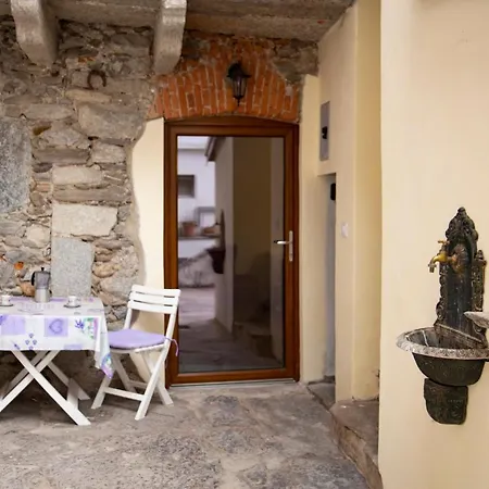 Apartment La Fonte - Duplex In Historical Center Lesa