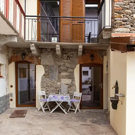 La Fonte - Duplex In Historical Center * Lesa